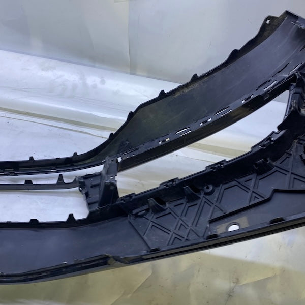 Volkswagen Passat B8 Ön Tampon 3G0O807221 15-19 En Uygun Oto Parça