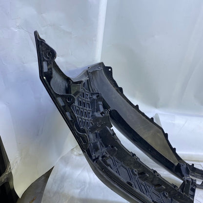 Volkswagen Passat B8 Ön Tampon 3G0O807221 15-19 En Uygun Oto Parça