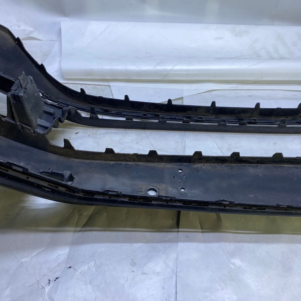 Volkswagen Passat B8 Ön Tampon 3G0O807221 15-19 En Uygun Oto Parça