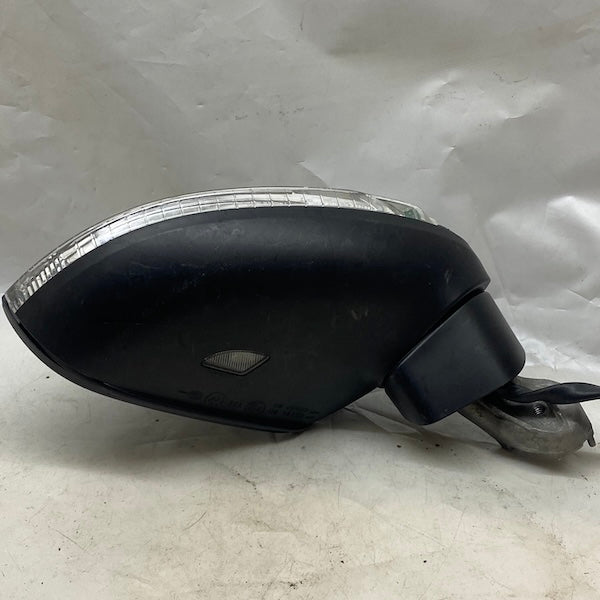 Volkswagen Passat B8 Sol Dikiz Aynası 0414150 En Uygun Oto Parça