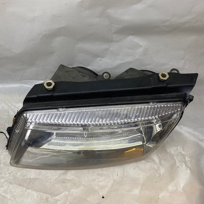 Volkswagen Passat Far 97-01 3B0941017 İthal Temiz Çıkma En Uygun Oto Parça