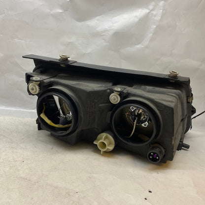 Volkswagen Passat Far 97-01 3B0941017 İthal Temiz Çıkma En Uygun Oto Parça