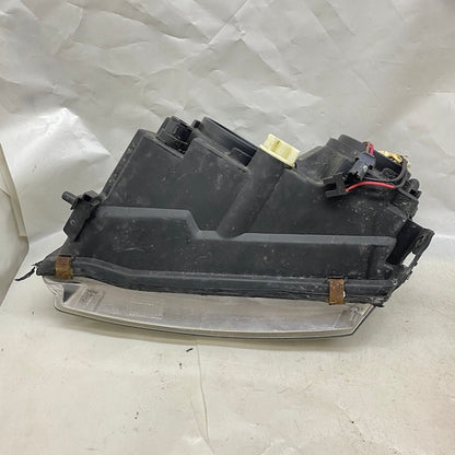 Volkswagen Passat Far 97-01 3B0941017 İthal Temiz Çıkma En Uygun Oto Parça