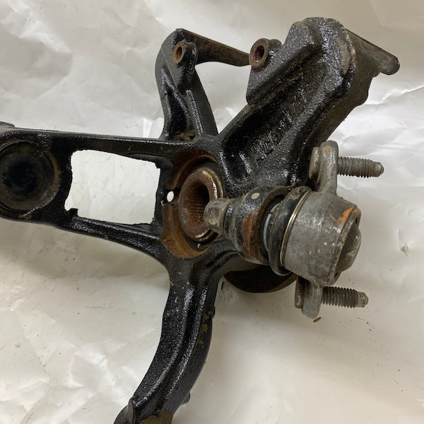 Volkswagen Polo Ön Sol Taşıyıcı 2Q0407255AF Orijinal