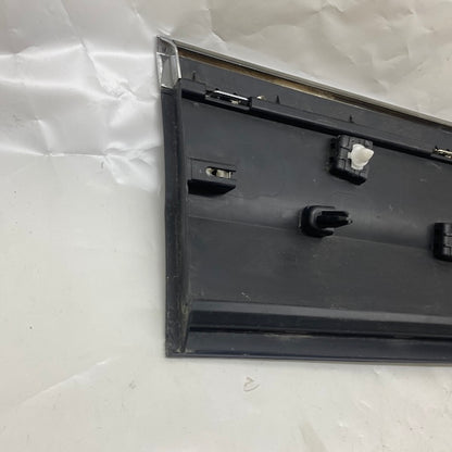 Volkswagen T-Roc Arka Sol Kapı Bandı 2GA854949L