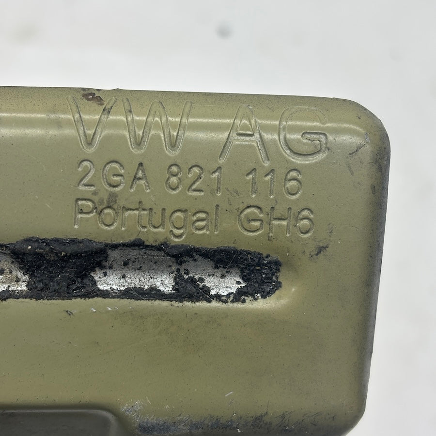 Volkswagen T-Roc Sağ Ön Çamurluk Bağlantı Braketi 2GA821116 - En Uygun Oto Parça