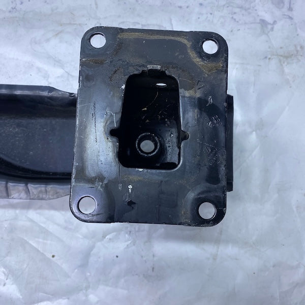 Volkswagen Tiguan Arka Tampon Demiri 5N0807586 08-16