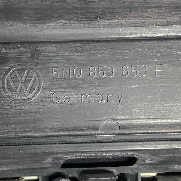 Volkswagen Tiguan Ön Panjur 5N0853653E Orijinal Çıkma En Uygun Oto Parça