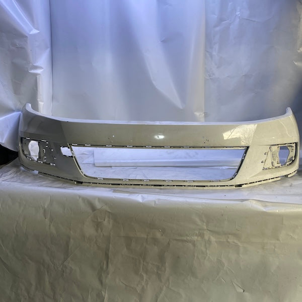 Volkswagen Tiguan Ön Tampon 5N0807221K 11-15 Far Yıkamasız En Uygun Oto Parça