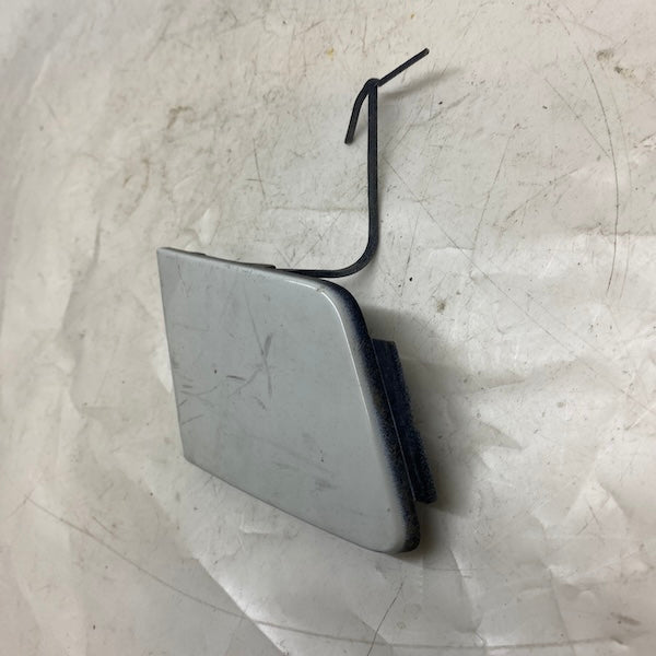 Volkswagen Tiguan Ön Tampon Çeki Kapağı 5N0807241 En Uygun Oto Parça