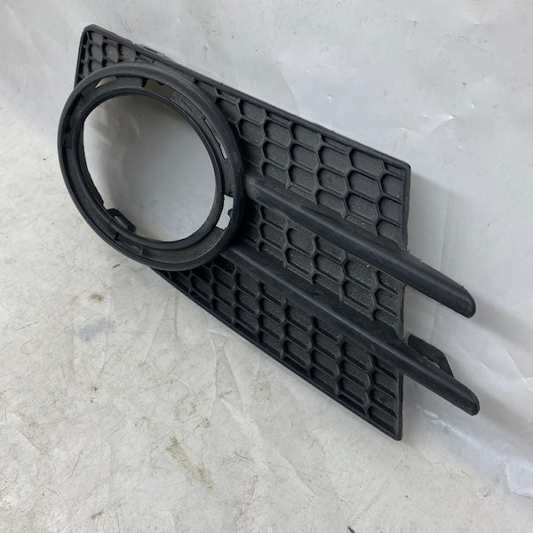 Volkswagen Tiguan Ön Tampon Sağ Sis Kapağı Orijinal Çıkma En Uygun Oto Parça