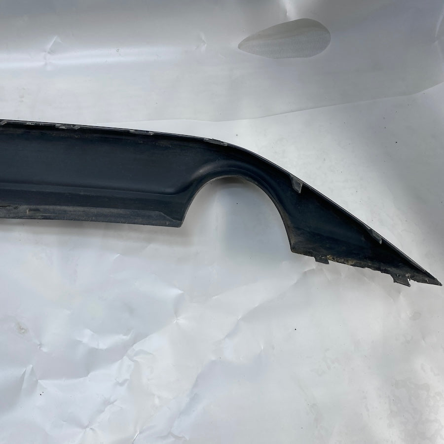 Volkswagen Golf 7 Arka Tampon Spoyleri/Difüzörü 566807568B