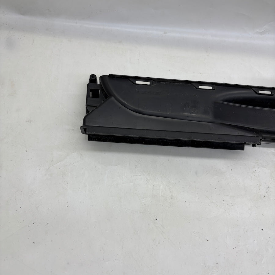 Volkswagen Golf 7 Ön Panel Üst Bakalit/Hava Yönlendirici 5QO129254E