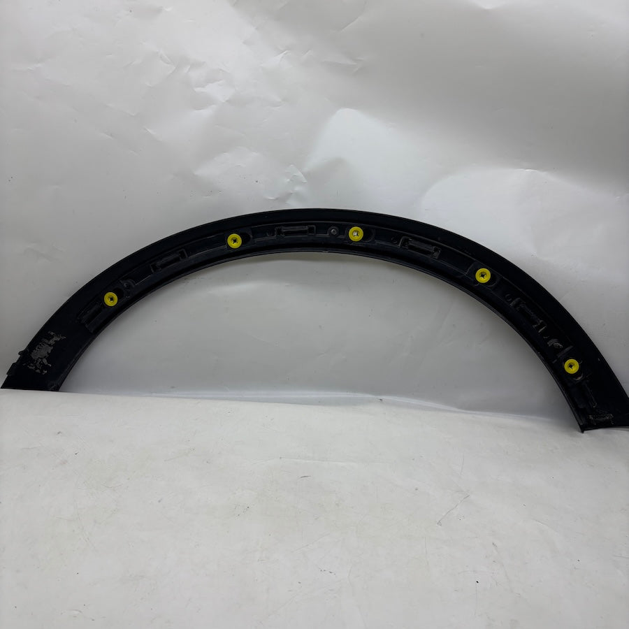 Volvo C30 Çamurluk Dodiği 31283126