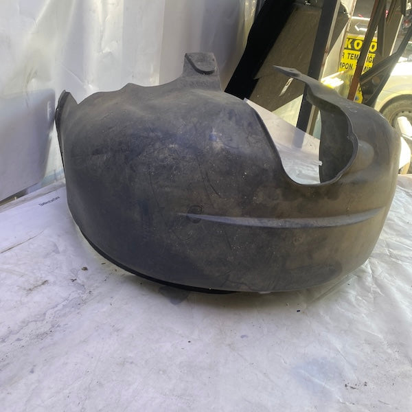 Volvo C70 Arka Sol Çamurluk Davlumbazı 30787471