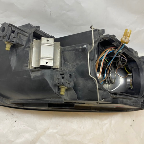 Volvo C70 Sol Far 9466359 Xenon En Uygun Oto Parça