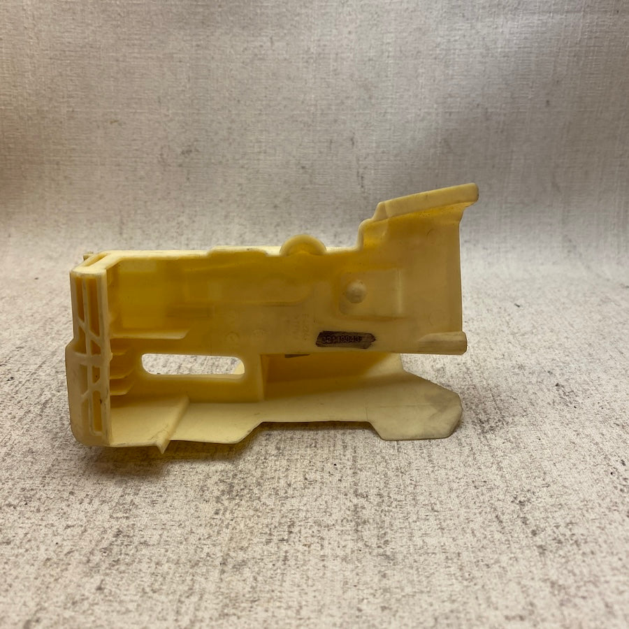 Volvo Kapı Kilidi Çubuğu Kapağı 32149843