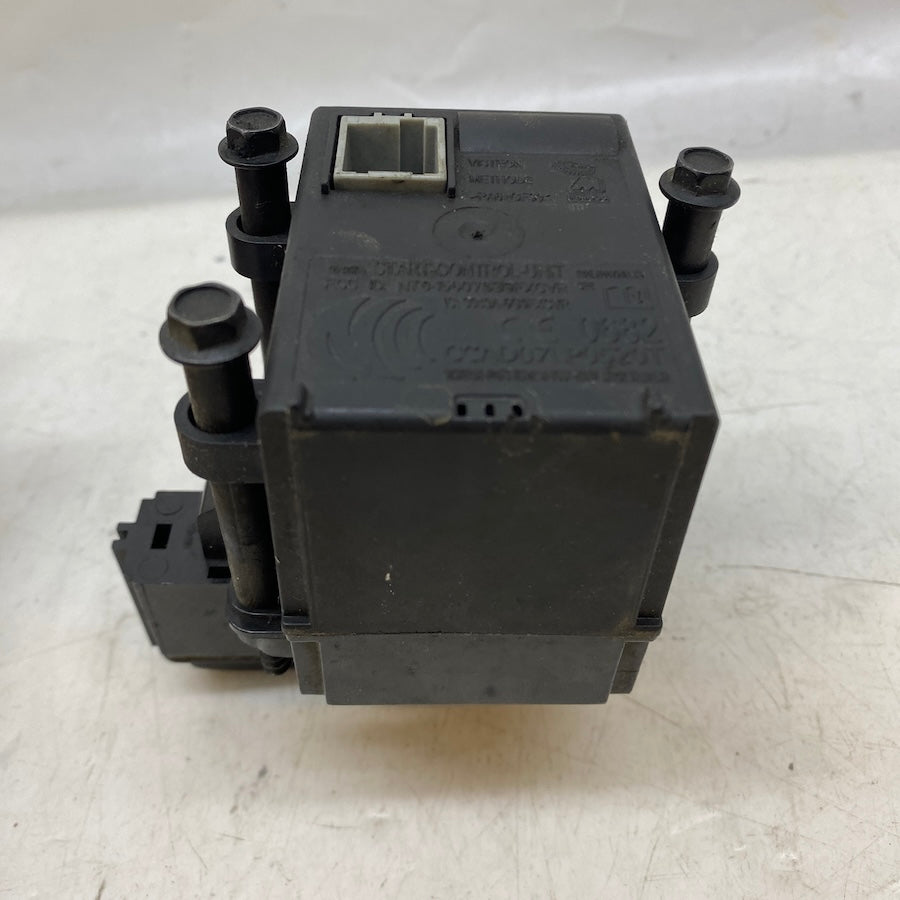 Volvo Kontak Anahtar Yuvası 6G9N-11572-BL Orijinal Çıkma 10-15