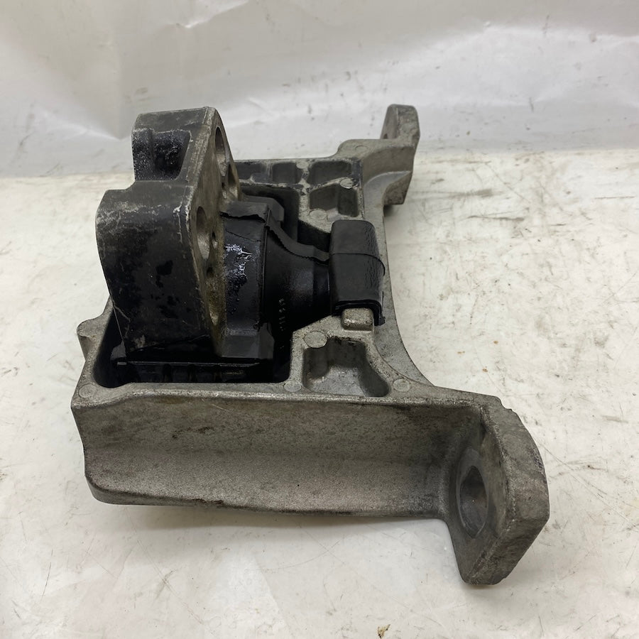 Ford Focus C-Max 1.6 TDCI Motor Takozu 3M51-6F012-BG