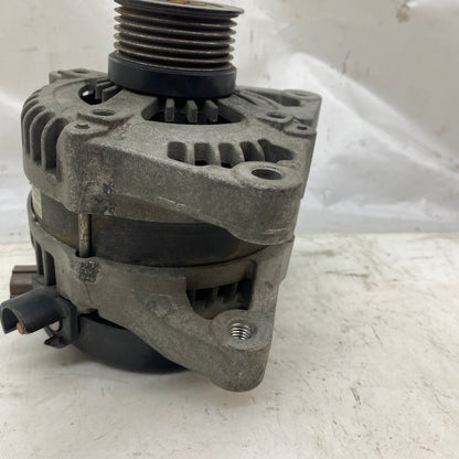 Volvo S40 1,6D Şarj Dinamosu 30795422