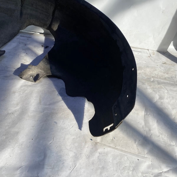 Volvo S40 Arka Sağ Çamurluk Davlumbazı 30678140