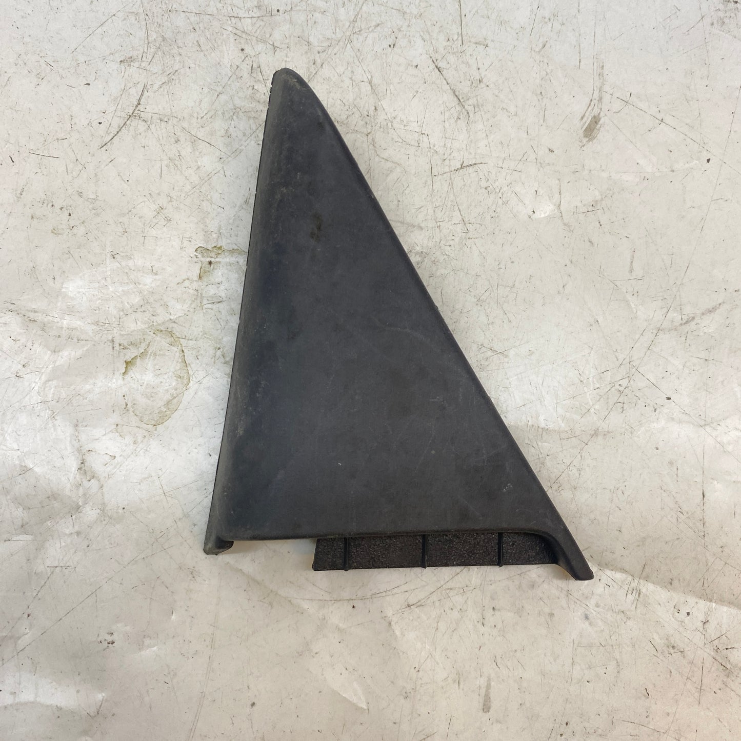 Volvo S40 Arka Sağ Kapı Trimi 3080825 98-04 En Uygun Oto Parça