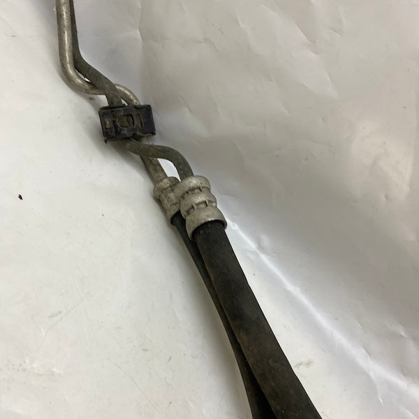 Volvo S40 Direksiyon Yağ Borusu 4M51-18A212AC 07-12