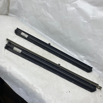 Volvo S40 Kapı Perdesi Sol/Sağ 2000-2005 30634942 Orijinal Çıkma En Uygun Oto Parça