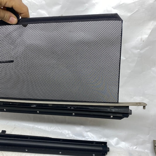 Volvo S40 Kapı Perdesi Sol/Sağ 2000-2005 30634942 Orijinal Çıkma En Uygun Oto Parça