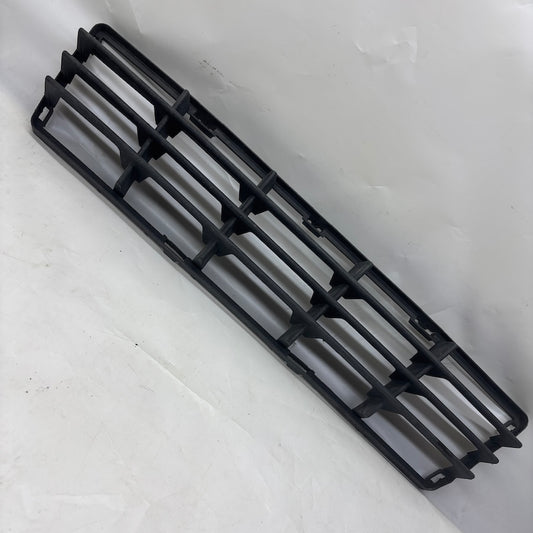 Volvo S40 Tampon Orta Izgara 30657006 - En Uygun Oto Parça