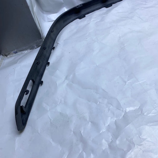 Volvo S40 V40 Arka Tampon Çıtası Bantı 882348