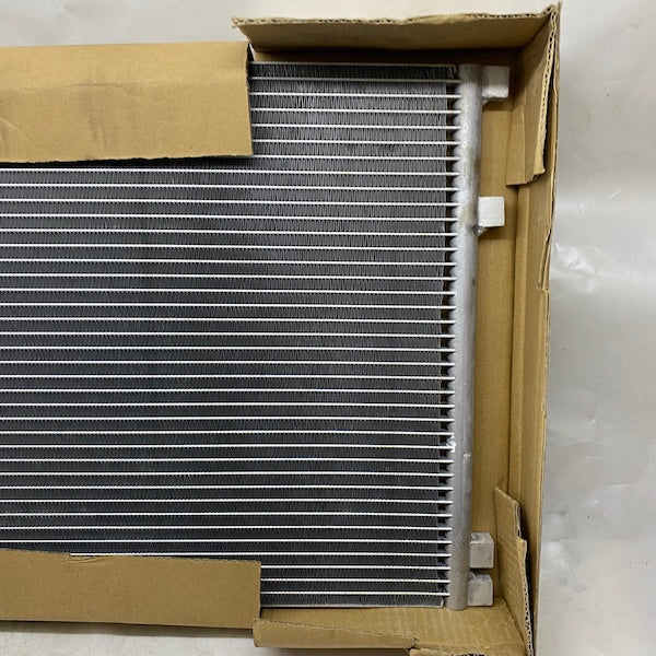 Volvo S40/C30/V50 2.5T Klima Radyatörü 30647931 En Uygun Oto Parça