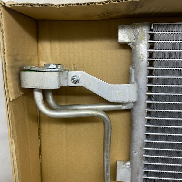 Volvo S40/C30/V50 2.5T Klima Radyatörü 30647931 En Uygun Oto Parça