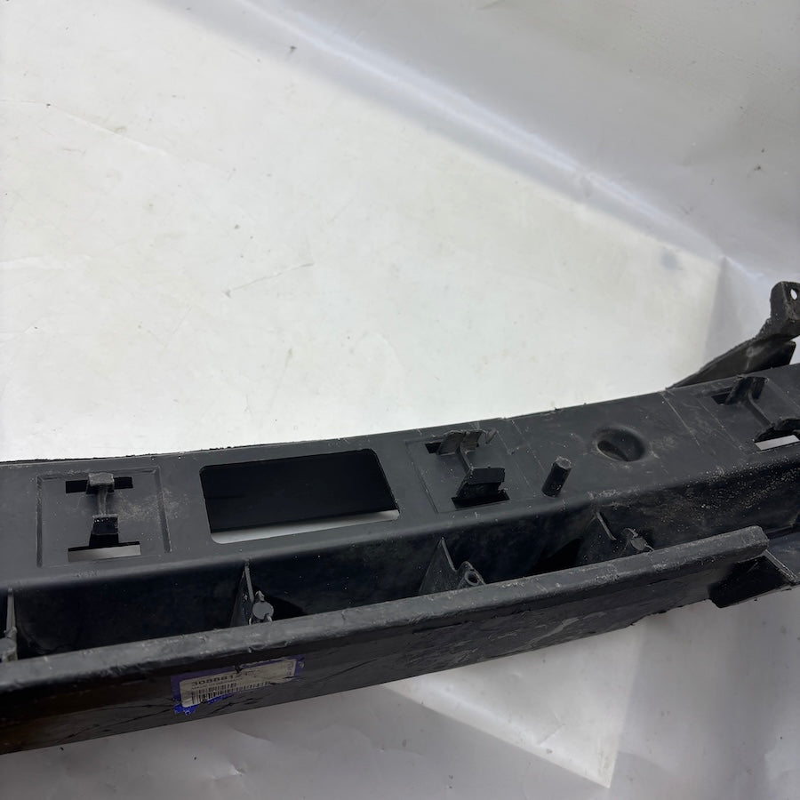Volvo S40 / V40 Ön Tampon Darbe Emici 30888121 - En Uygun Oto Parça