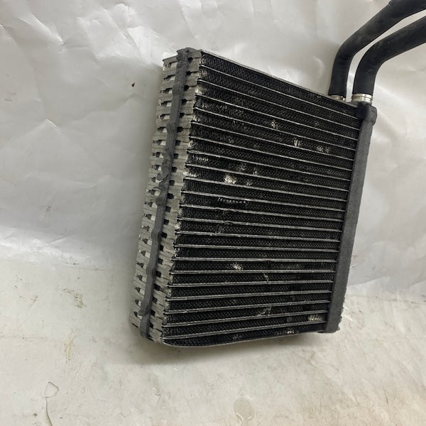 Volvo S40/V50 Kalorifer Radyatörü 4M5H19860 Orijinal Çıkma En Uygun Oto Parça