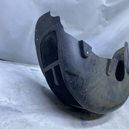 Volvo S60 Arka Çamurluk Davlumbazı 8693296 01-09