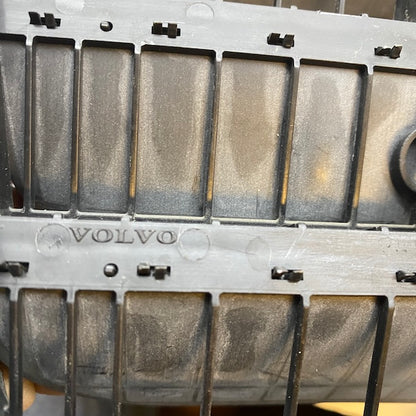 Volvo S60 Arka Havalandırma Menfezi Orijinal