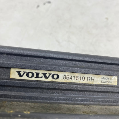 Volvo S60 Arka Sağ Kapı Perdesi 2001-2009 8641619 En Uygun Oto Parça