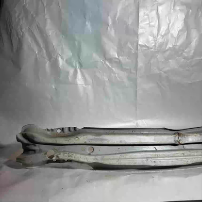 Volvo S60 Arka Tampon Demiri 11-18 Orijinal Çıkma En Uygun Oto Parça