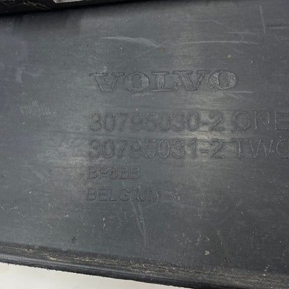 Volvo S60 Arka Tampon Difüzörü Tek Egzoz Çıkışlı 30795030