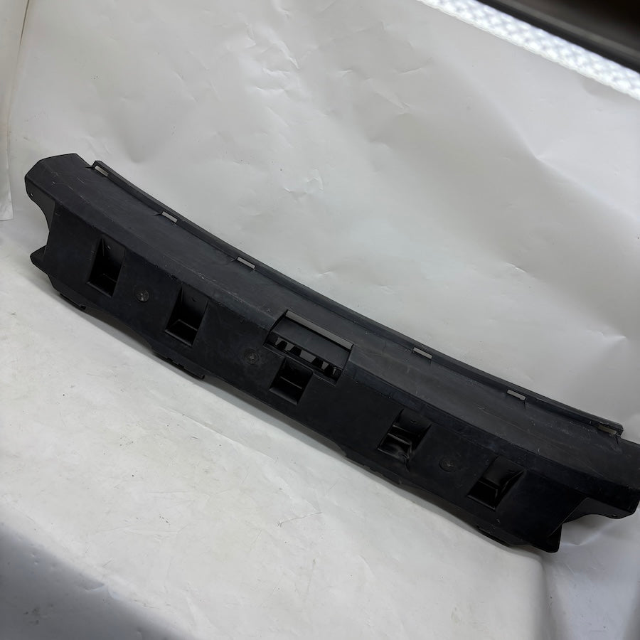 Volvo S60 Arka Tampon Orta Braket 30795056-1
