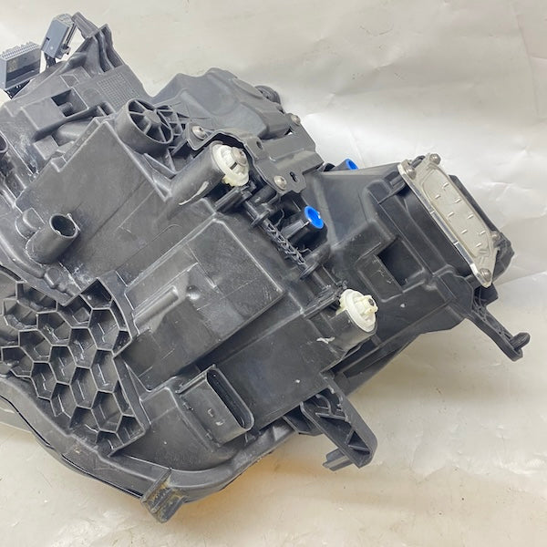 Volvo S60 Far 32404672 Orijinal Çıkma 18-23 En Uygun Oto Parça