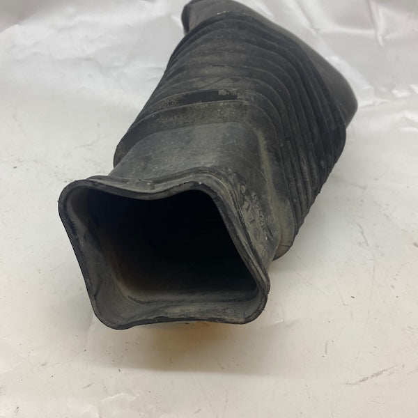 Volvo S60 Hava Filtre Emiş Borusu 31274555