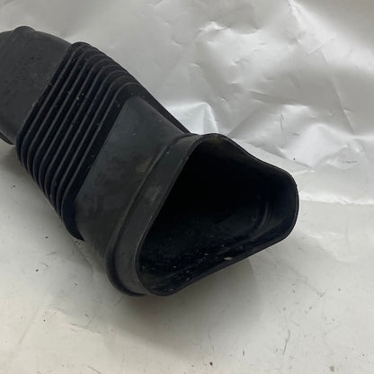 Volvo S60 Hava Filtre Giriş Borusu 30671772 Orijinal