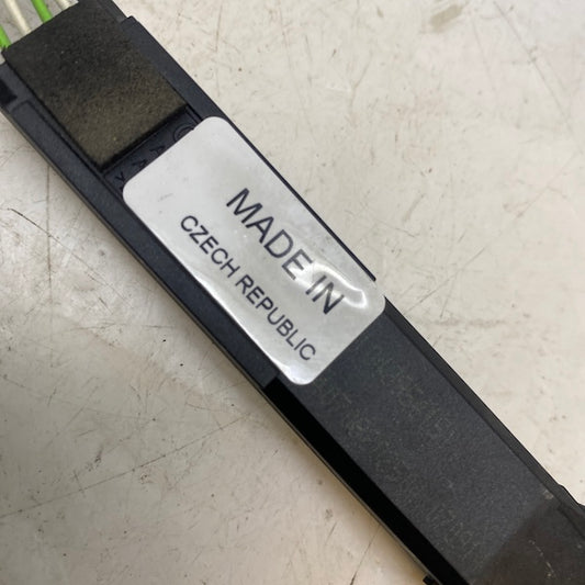 Volvo S60 Kapı Kolu İç Sensörü Anahtarsız Giriş En Uygun Oto Parça