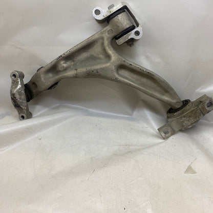 Volvo S60 Ön Sağ Salıncak Tabla Orijinal Çıkma 32370930 2019-2025