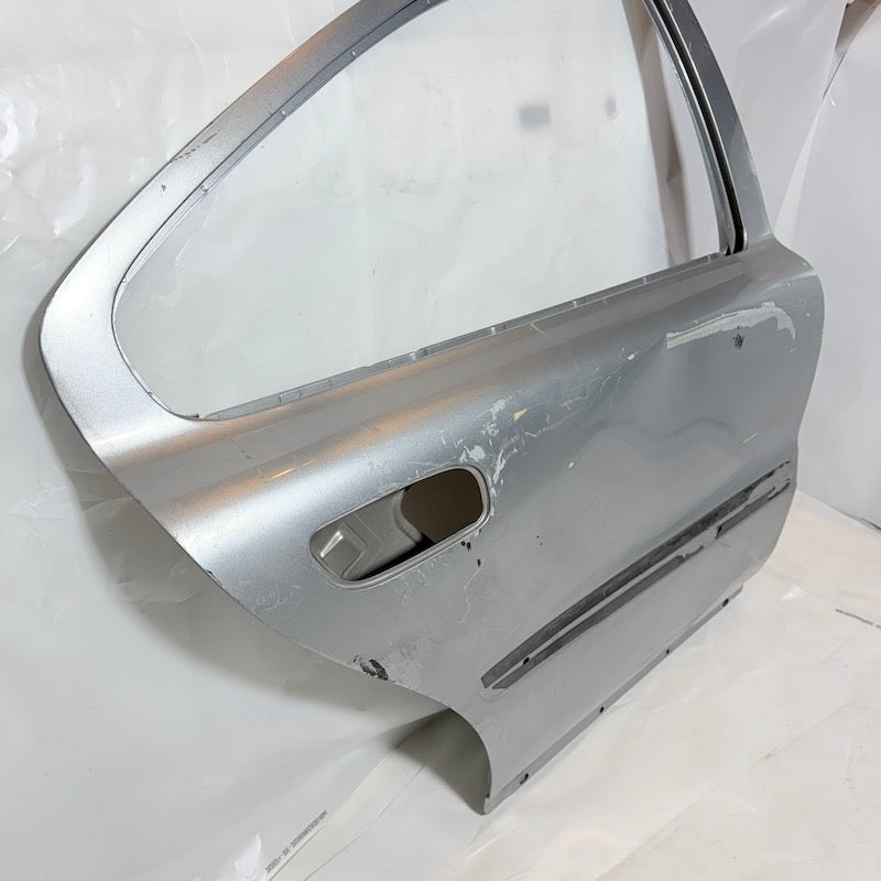 Volvo S60 Sağ Arka Kapı 2001-2007 Orijinal Çıkma En Uygun Oto Parça