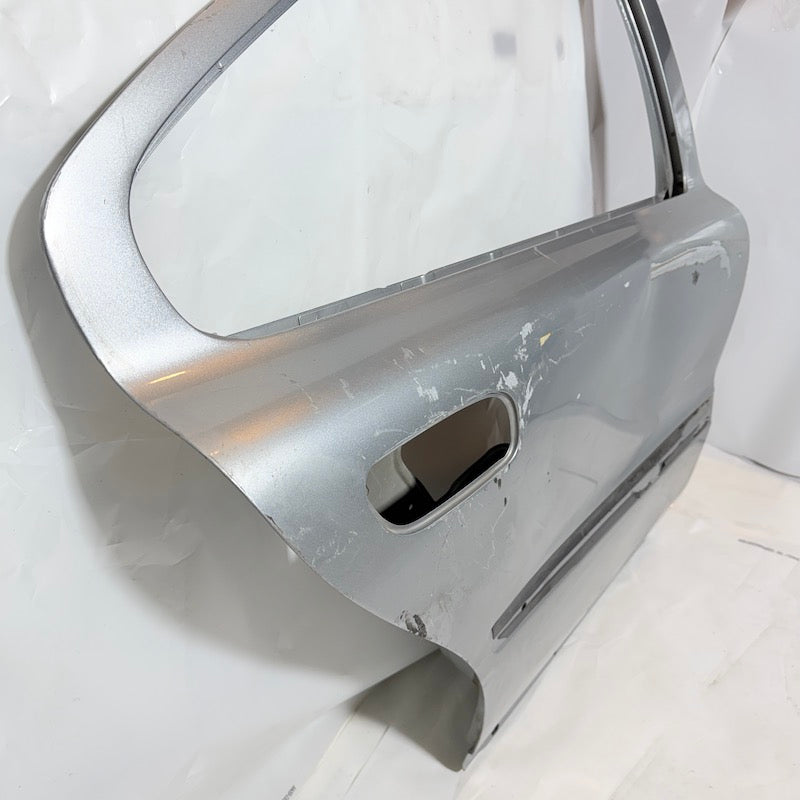 Volvo S60 Sağ Arka Kapı 2001-2007 Orijinal Çıkma En Uygun Oto Parça