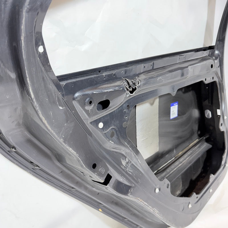 Volvo S60 Sol Arka Kapı 2011-2018 31424614 Orijinal Çıkma En Uygun Oto Parça