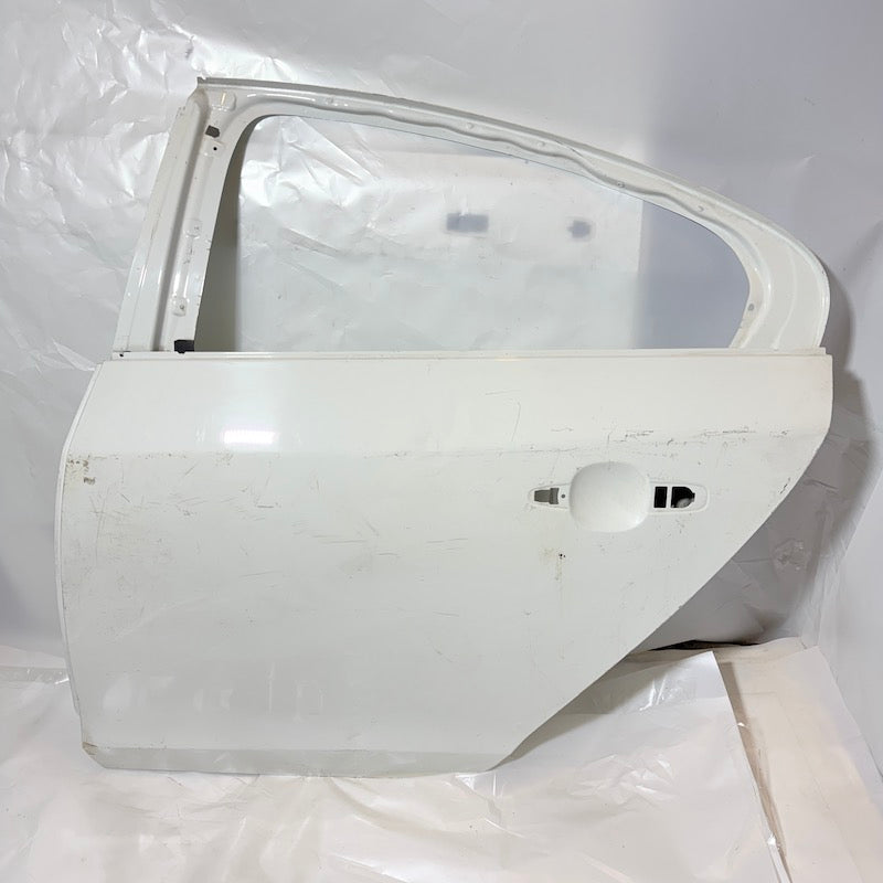 Volvo S60 Sol Arka Kapı 2011-2018 Orijinal Çıkma En Uygun Oto Parça